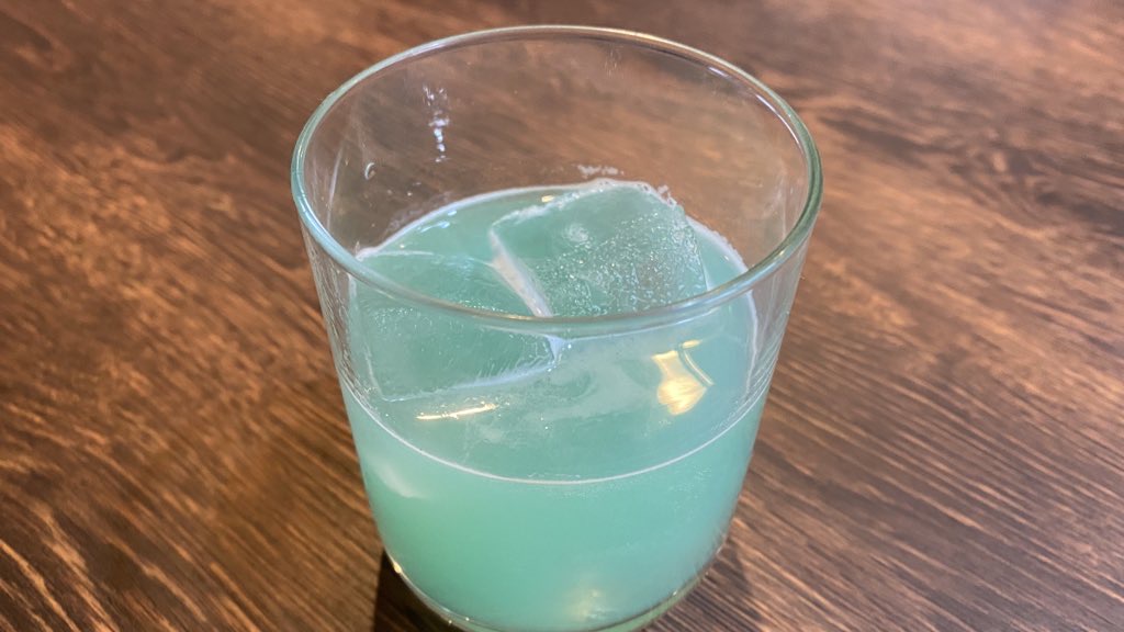カクテル